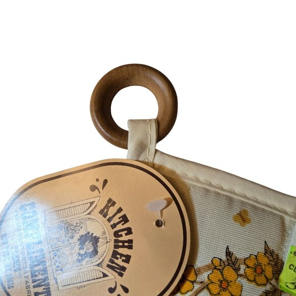 Vintage Butterfly Kitchen Pot Holder Wooden Ring NOS New Old Stock Retro - Picture 10 of 12